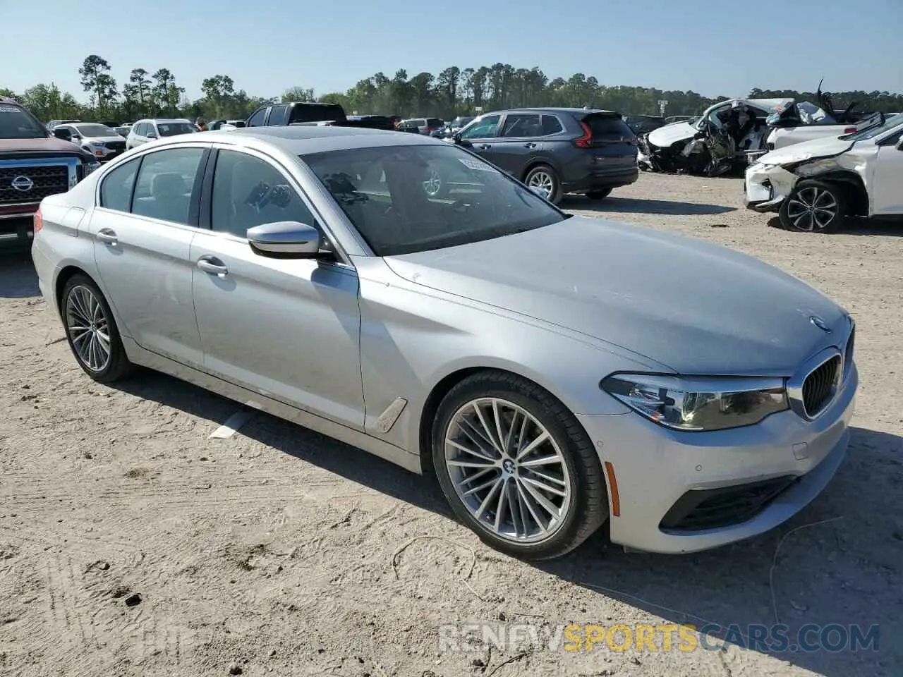 4 Фотография поврежденного автомобиля WBAJA5C55KWW09510 BMW 5 SERIES 2019