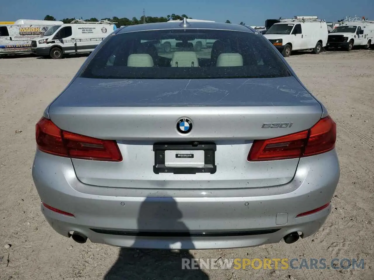 6 Фотография поврежденного автомобиля WBAJA5C55KWW09510 BMW 5 SERIES 2019