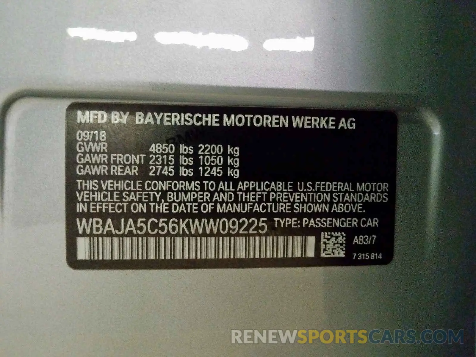 10 Photograph of a damaged car WBAJA5C56KWW09225 BMW 5 SERIES 2019