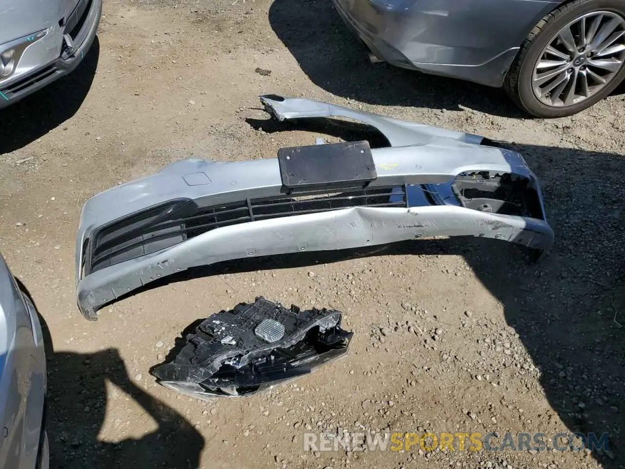 12 Photograph of a damaged car WBAJA5C57KBX87524 BMW 5 SERIES 2019