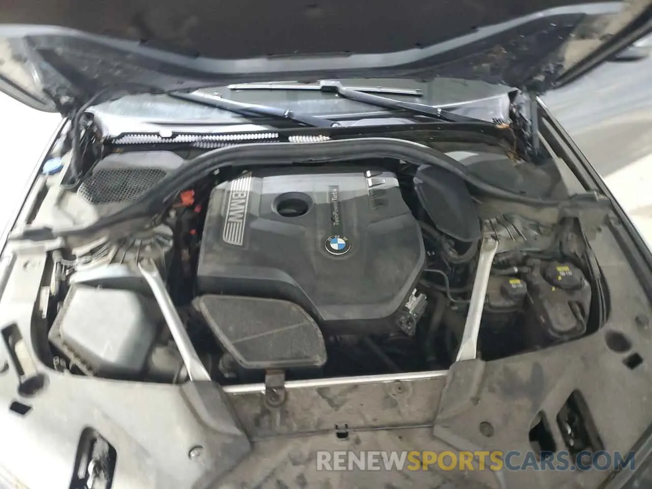 11 Photograph of a damaged car WBAJA7C50KWW09782 BMW 5 SERIES 2019