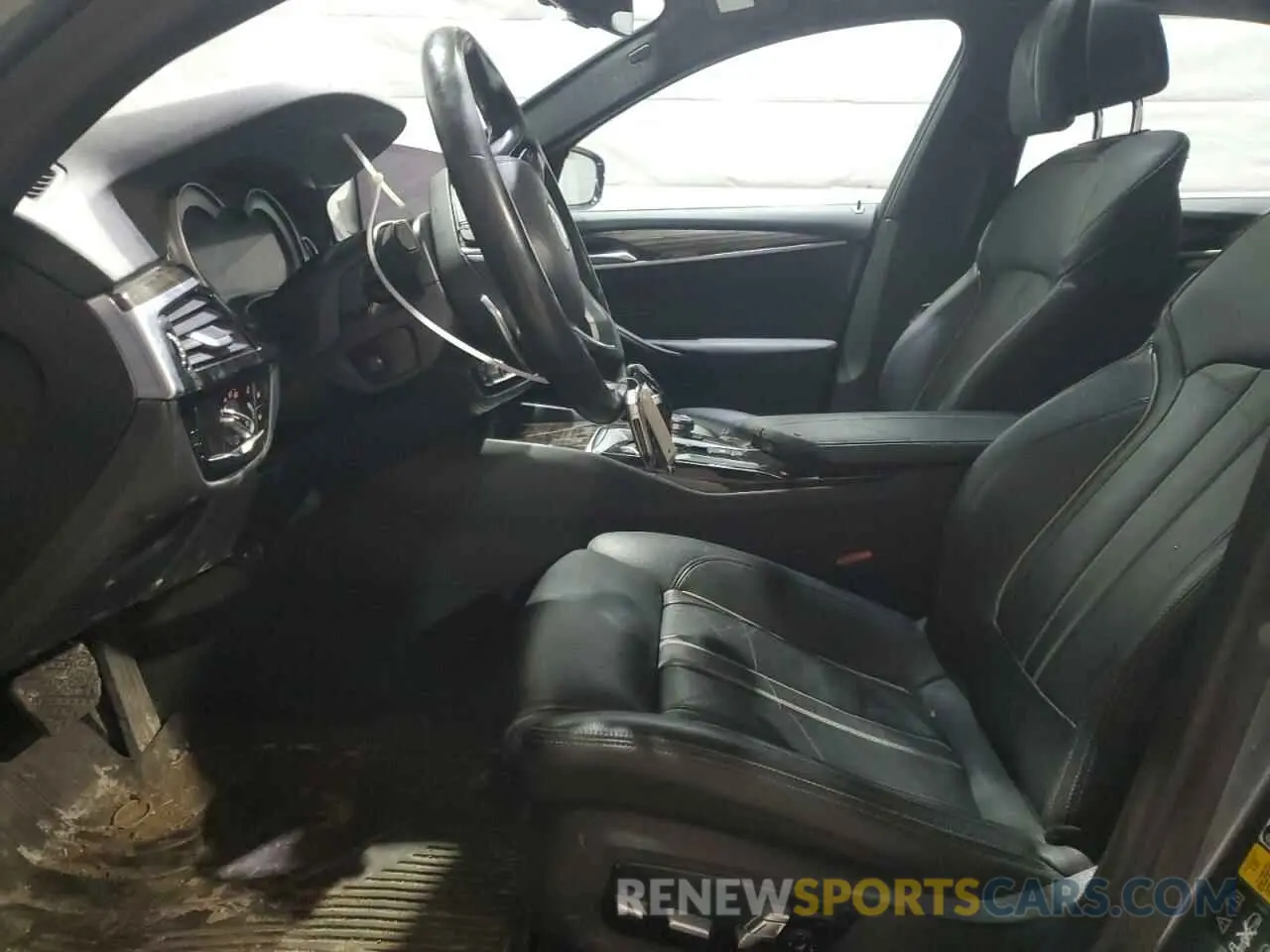 7 Photograph of a damaged car WBAJA7C50KWW09782 BMW 5 SERIES 2019