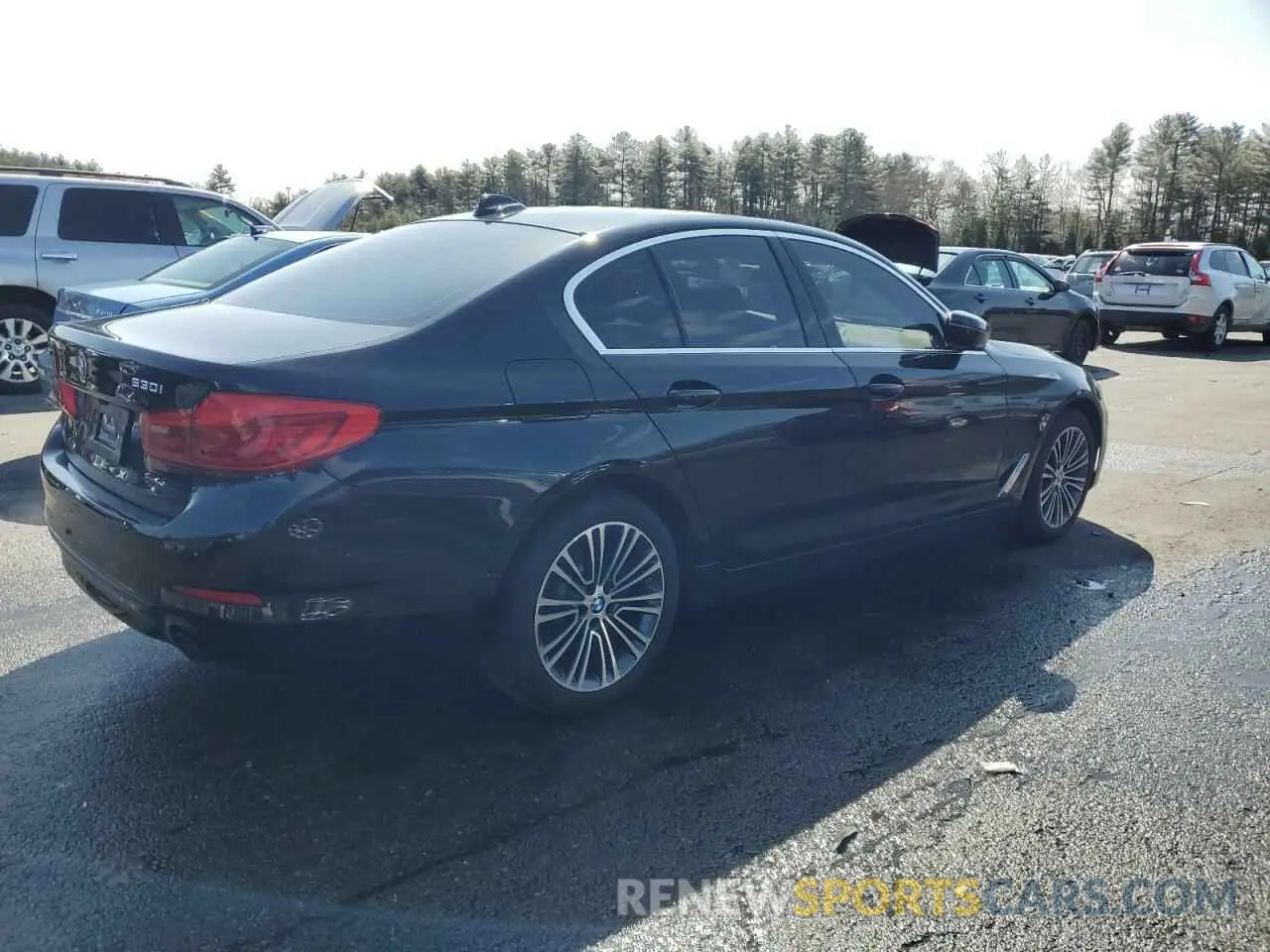 3 Photograph of a damaged car WBAJA7C54KWW23037 BMW 5 SERIES 2019