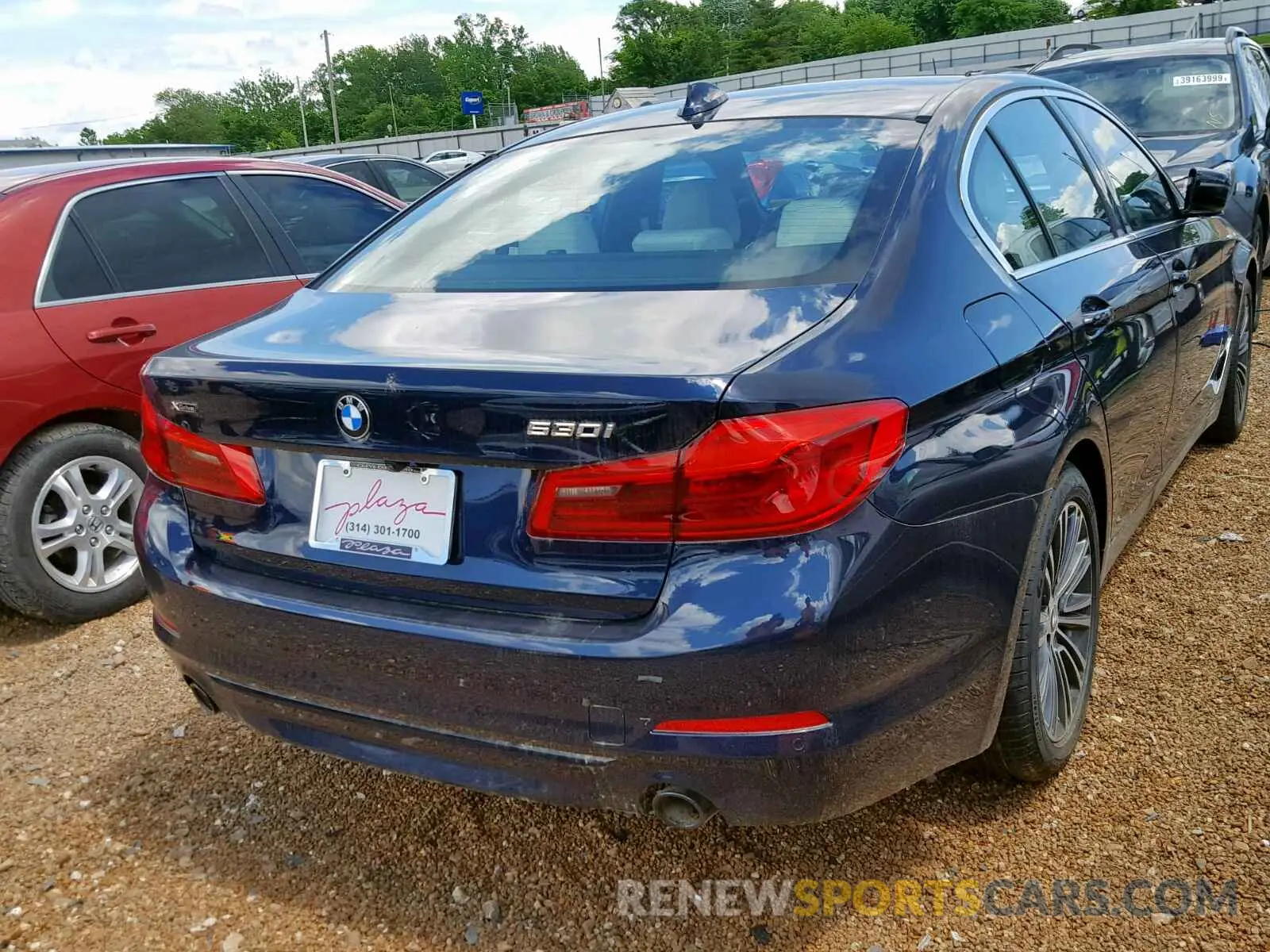 4 Photograph of a damaged car WBAJA7C56KWW03159 BMW 5 SERIES 2019