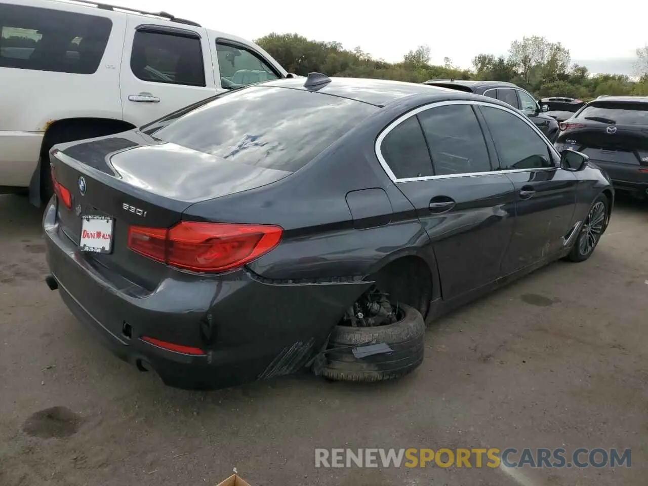 3 Photograph of a damaged car WBAJA7C58KWC78243 BMW 5 SERIES 2019