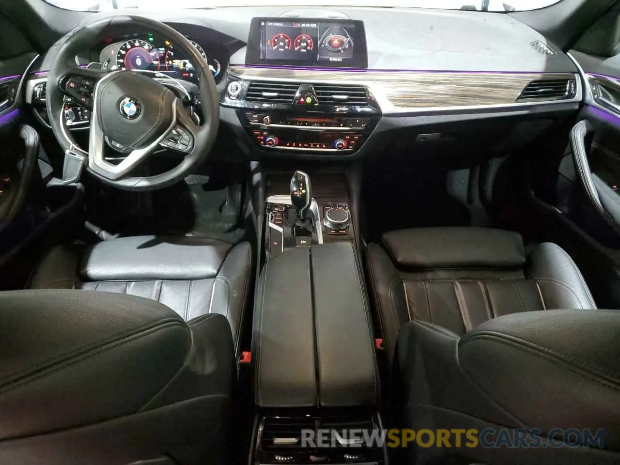 8 Фотография поврежденного автомобиля WBAJA7C58KWW40228 BMW 5 SERIES 2019