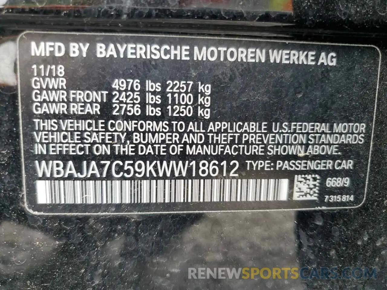 12 Photograph of a damaged car WBAJA7C59KWW18612 BMW 5 SERIES 2019