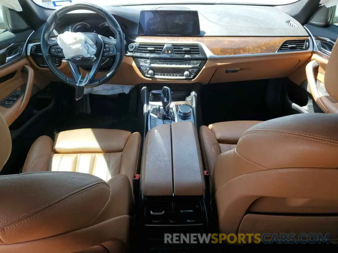 8 Photograph of a damaged car WBAJA9C50KB253692 BMW 5 SERIES 2019