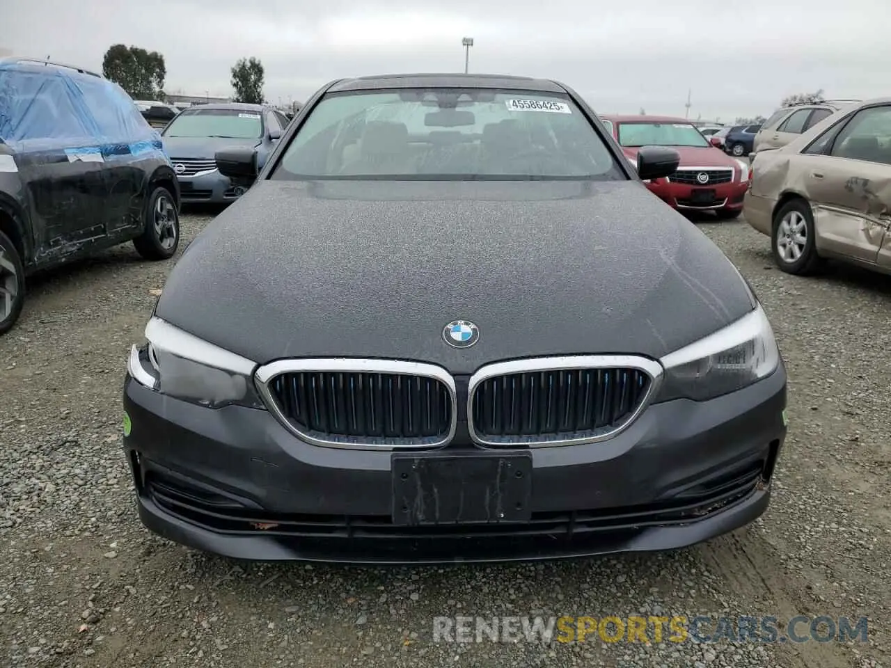 5 Photograph of a damaged car WBAJA9C51KB398689 BMW 5 SERIES 2019