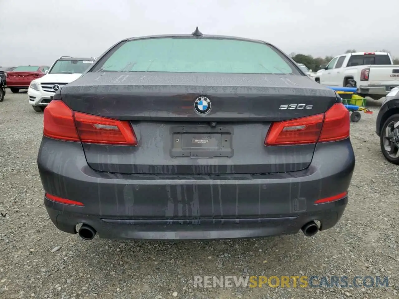 6 Photograph of a damaged car WBAJA9C51KB398689 BMW 5 SERIES 2019