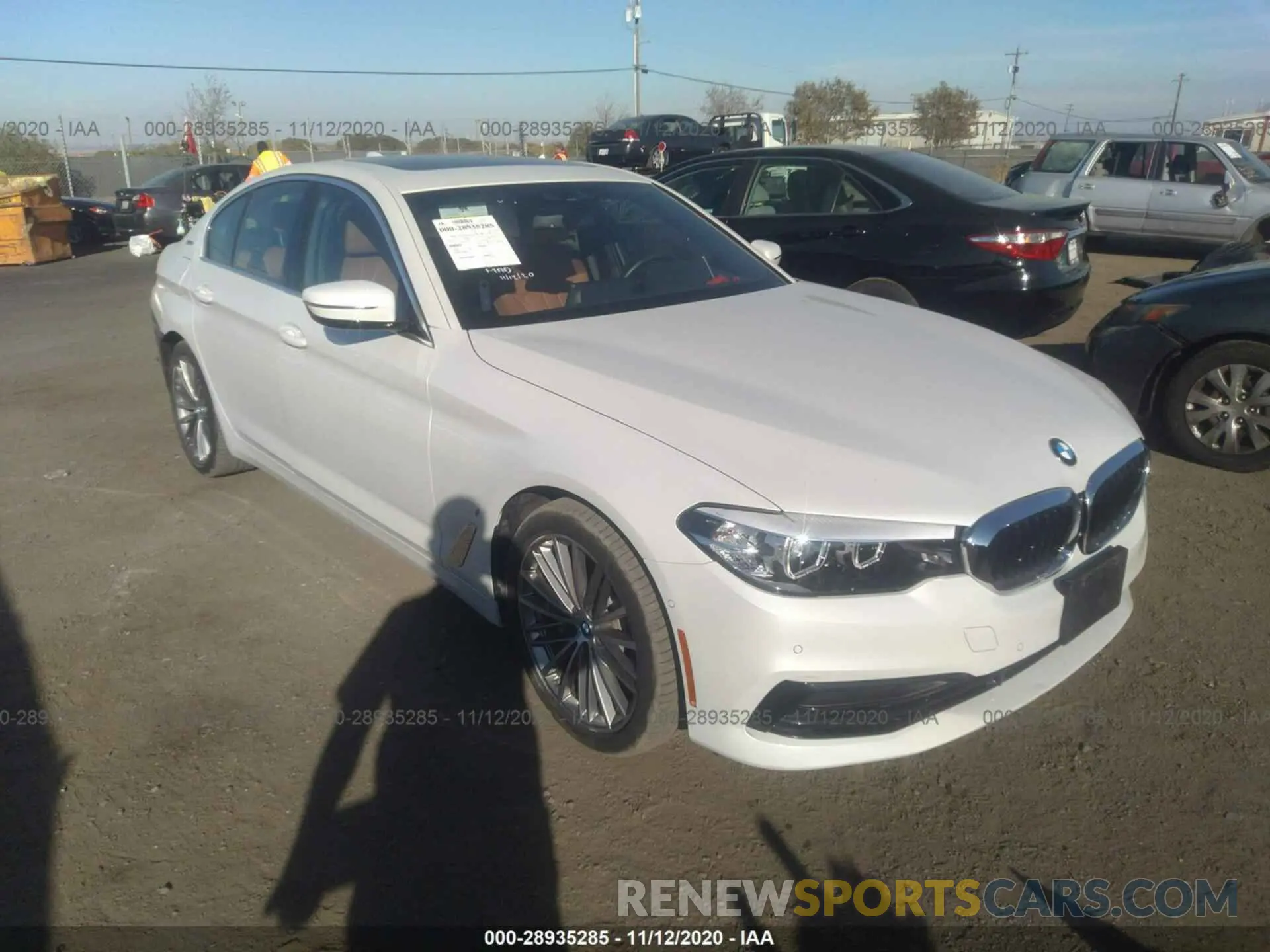 1 Photograph of a damaged car WBAJA9C54KB253937 BMW 5 SERIES 2019