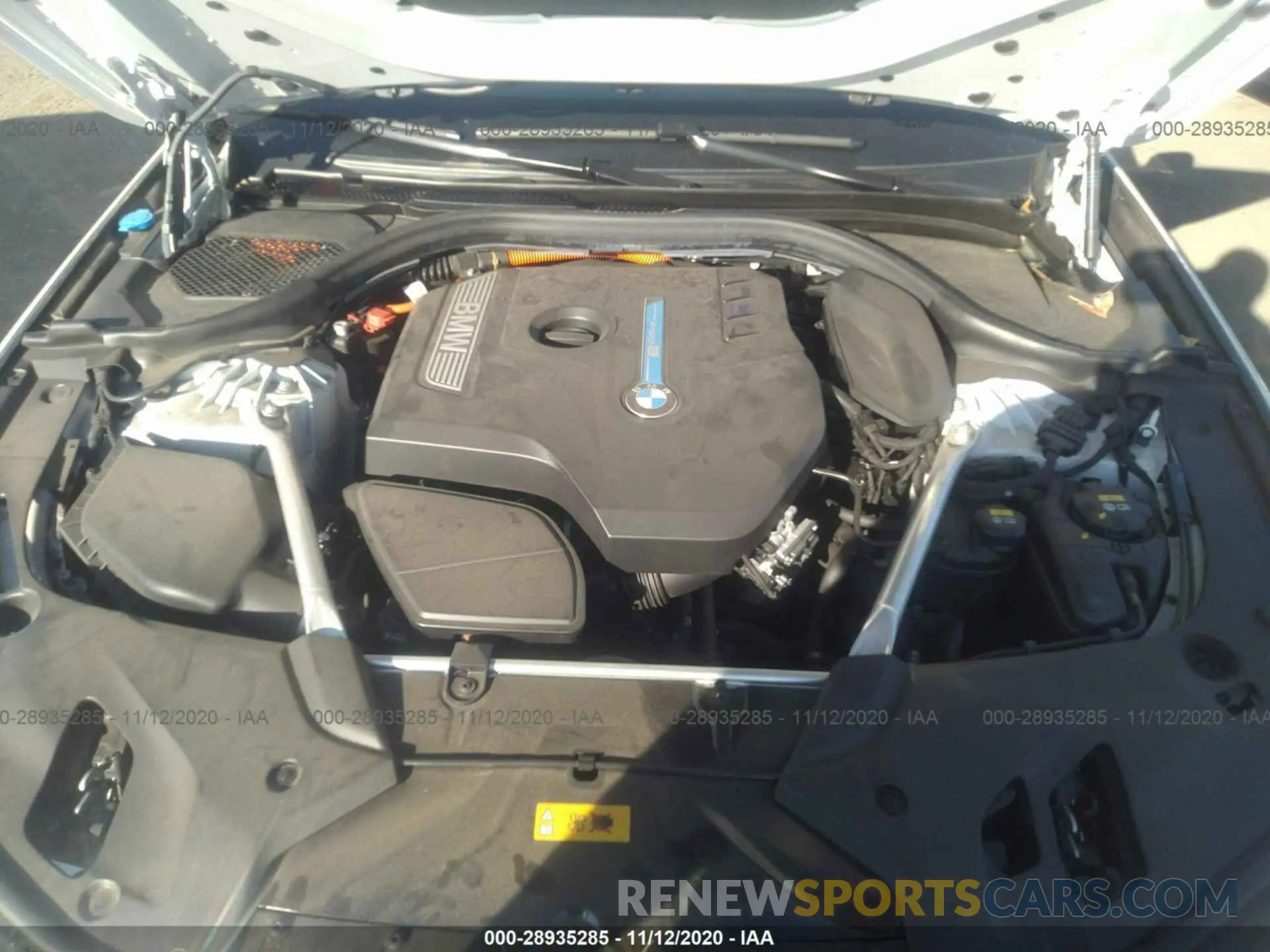 10 Photograph of a damaged car WBAJA9C54KB253937 BMW 5 SERIES 2019