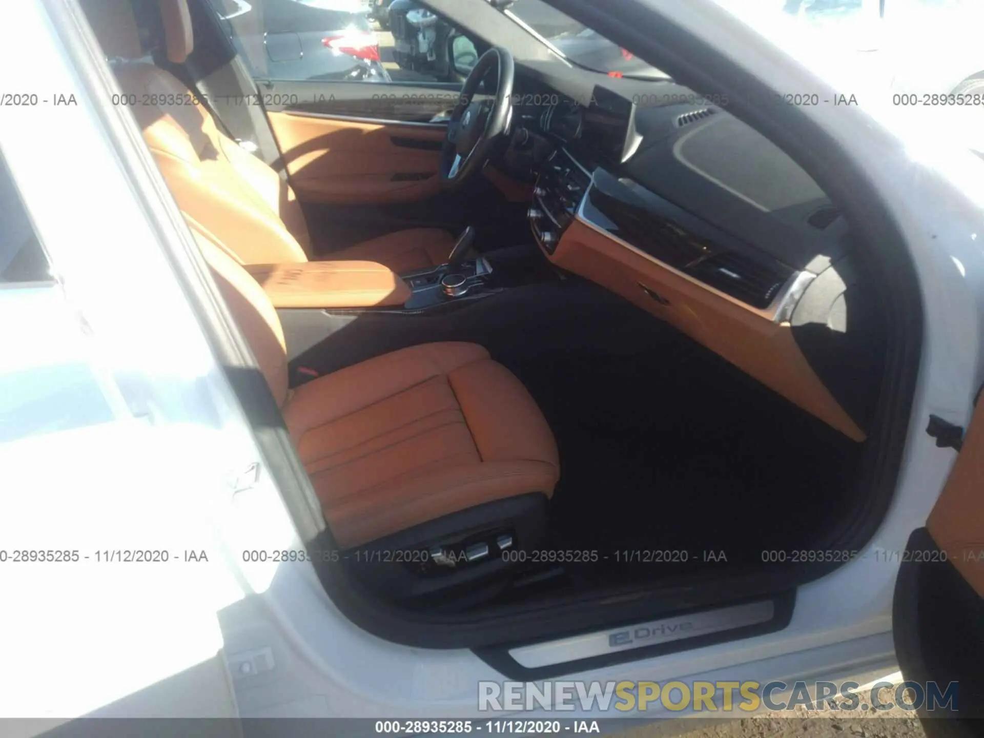 5 Photograph of a damaged car WBAJA9C54KB253937 BMW 5 SERIES 2019