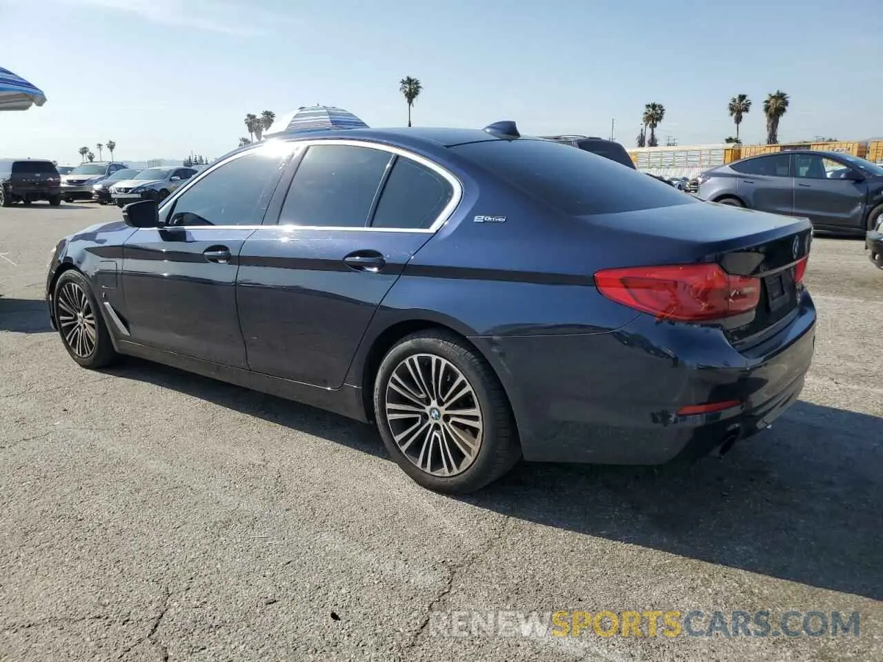 2 Photograph of a damaged car WBAJA9C54KB254179 BMW 5 SERIES 2019
