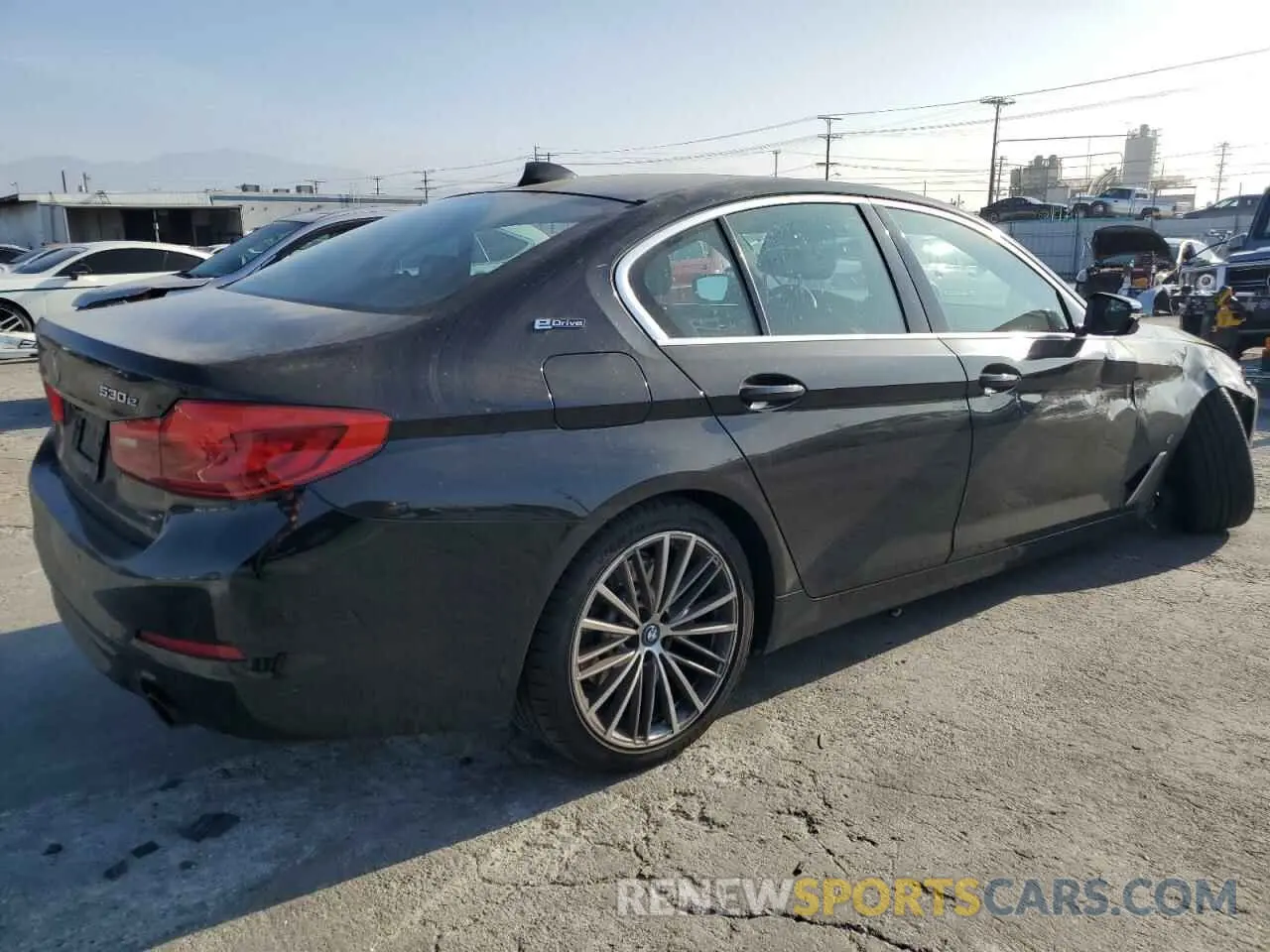 3 Photograph of a damaged car WBAJA9C54KB389470 BMW 5 SERIES 2019