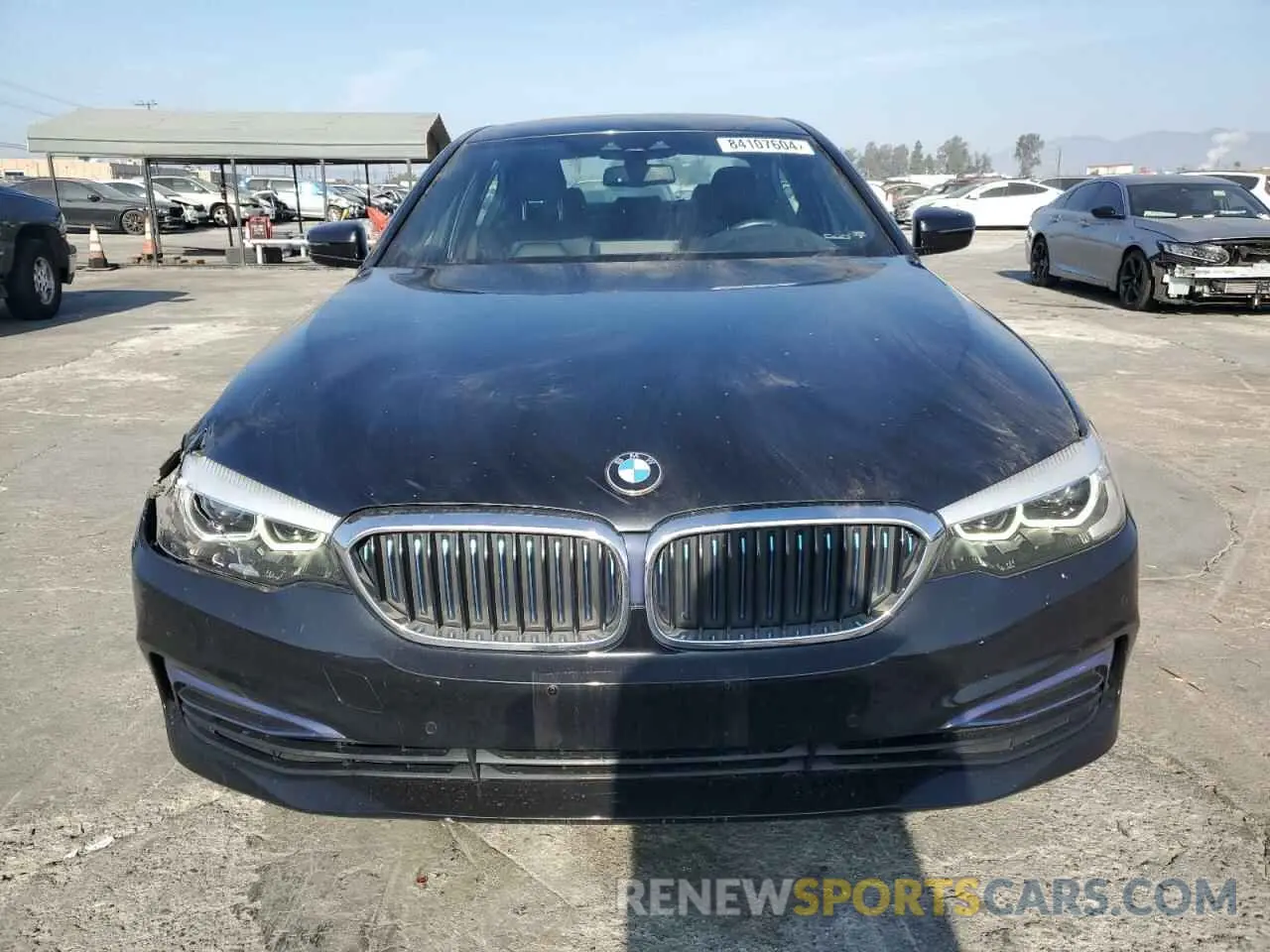 5 Photograph of a damaged car WBAJA9C54KB389470 BMW 5 SERIES 2019