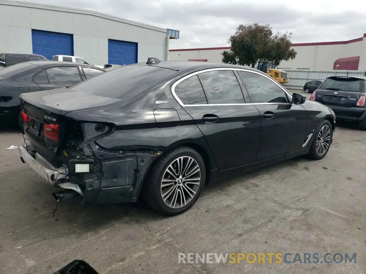3 Photograph of a damaged car WBAJA9C56KB398834 BMW 5 SERIES 2019