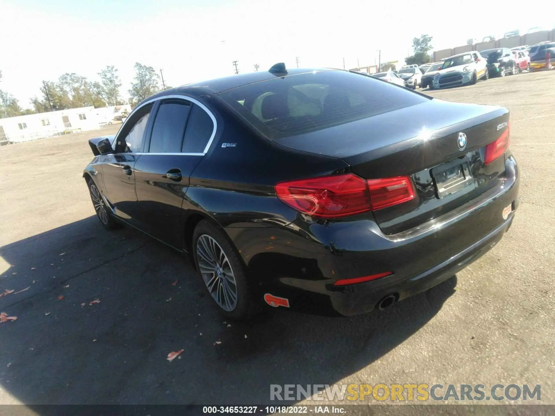 3 Фотография поврежденного автомобиля WBAJA9C57KB254550 BMW 5 SERIES 2019