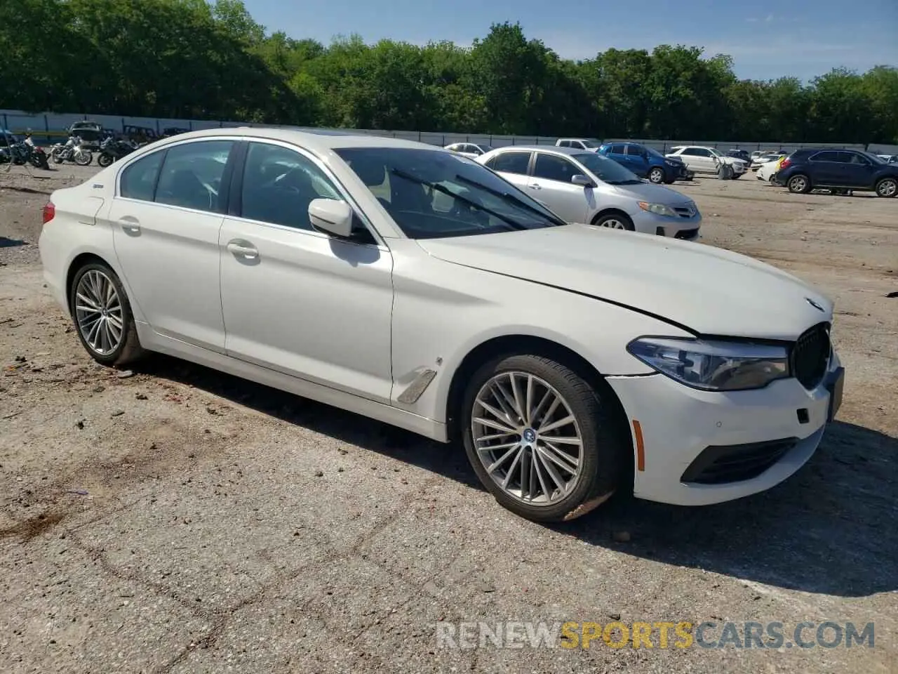 4 Photograph of a damaged car WBAJA9C57KB254922 BMW 5 SERIES 2019