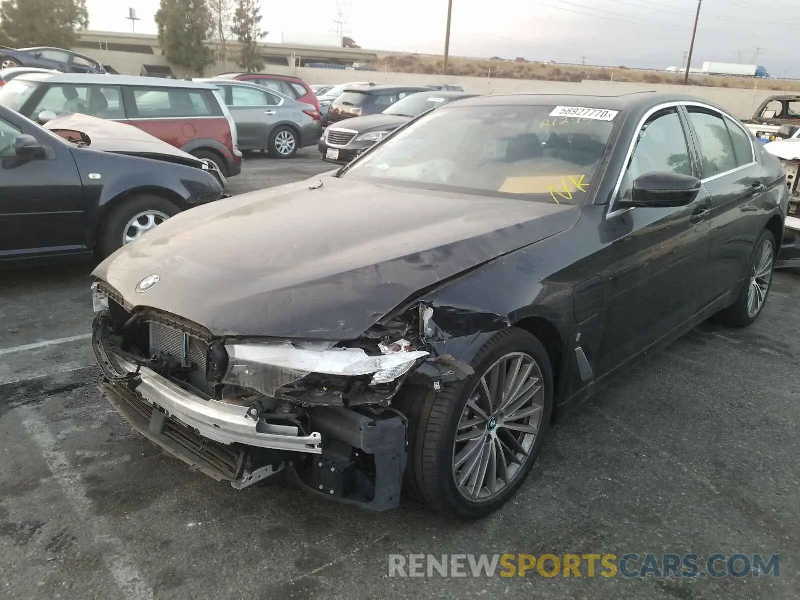 2 Photograph of a damaged car WBAJA9C5XKB254431 BMW 5 SERIES 2019