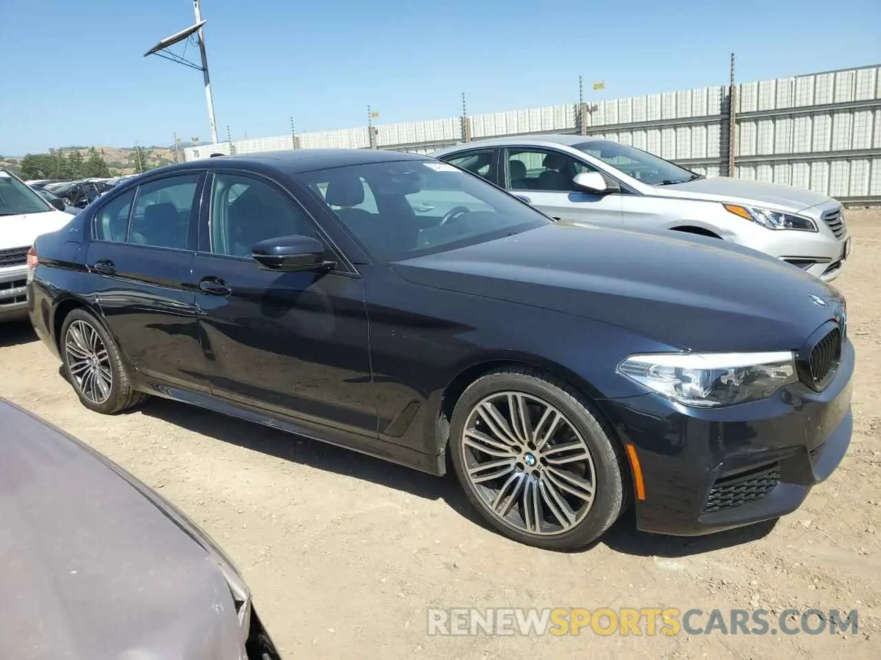 4 Photograph of a damaged car WBAJA9C5XKB391885 BMW 5 SERIES 2019