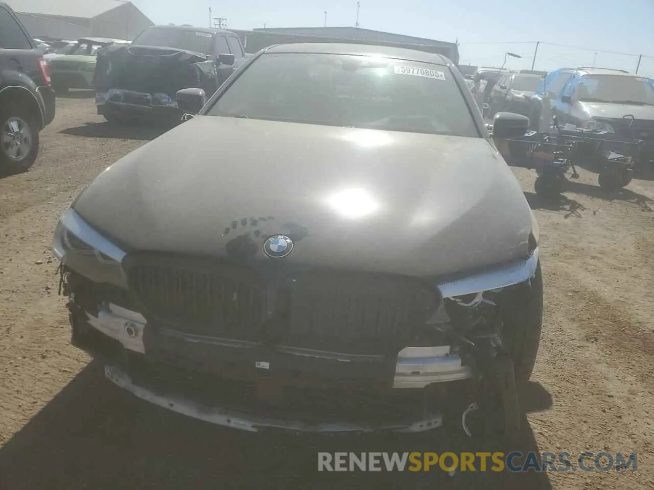 5 Фотография поврежденного автомобиля WBAJB1C52KB376702 BMW 5 SERIES 2019