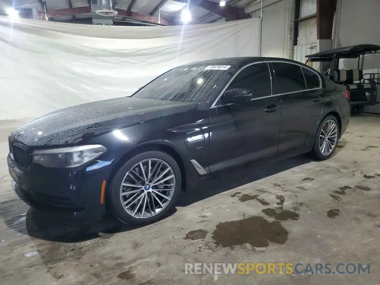 1 Photograph of a damaged car WBAJB1C59KB376731 BMW 5 SERIES 2019