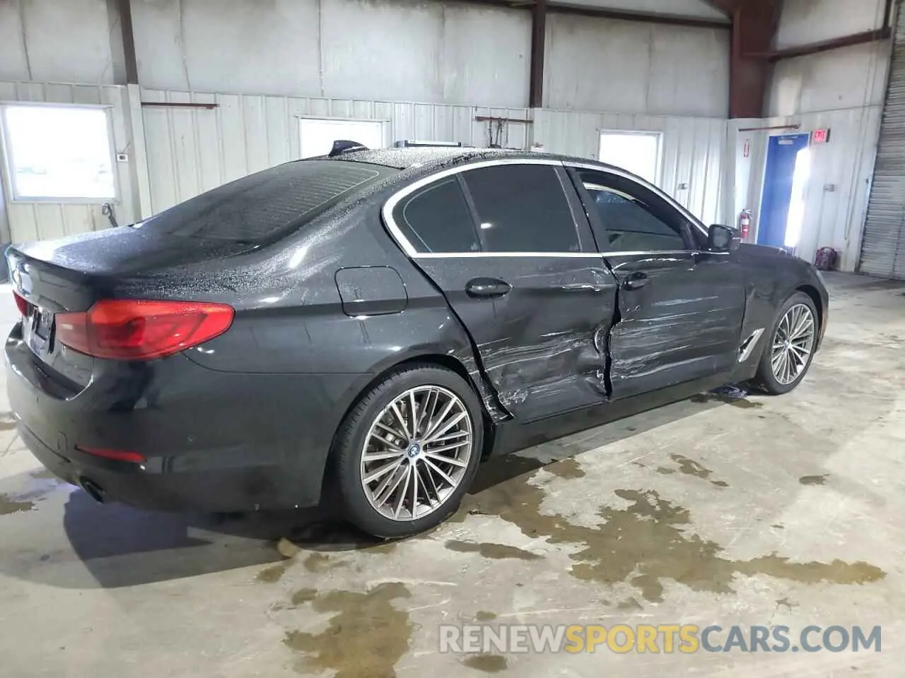 3 Photograph of a damaged car WBAJB1C59KB376731 BMW 5 SERIES 2019
