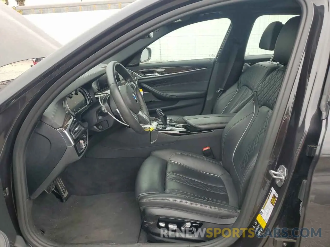 7 Photograph of a damaged car WBAJB9C59KB288809 BMW 5 SERIES 2019