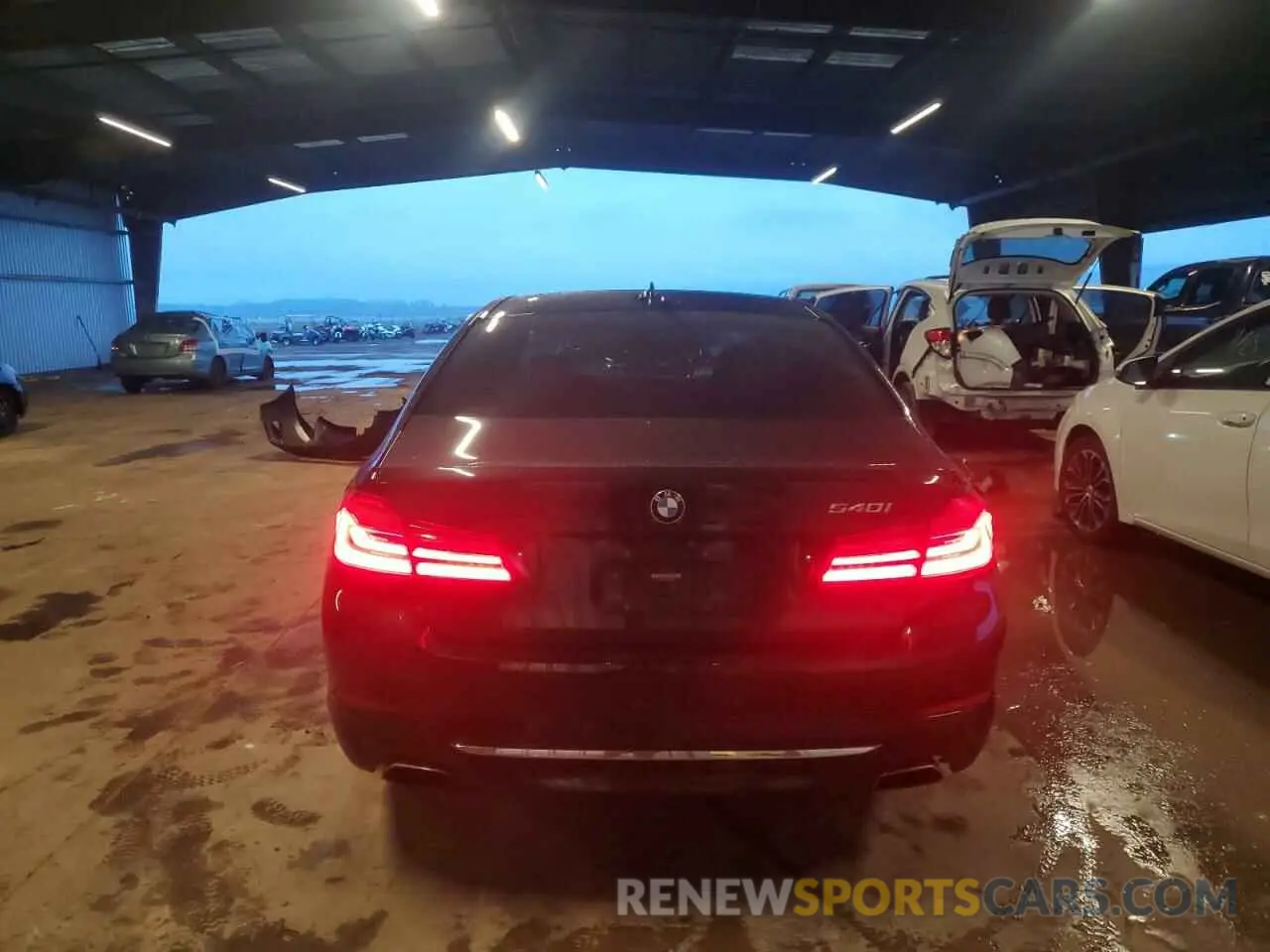 6 Фотография поврежденного автомобиля WBAJE5C53KWW22230 BMW 5 SERIES 2019