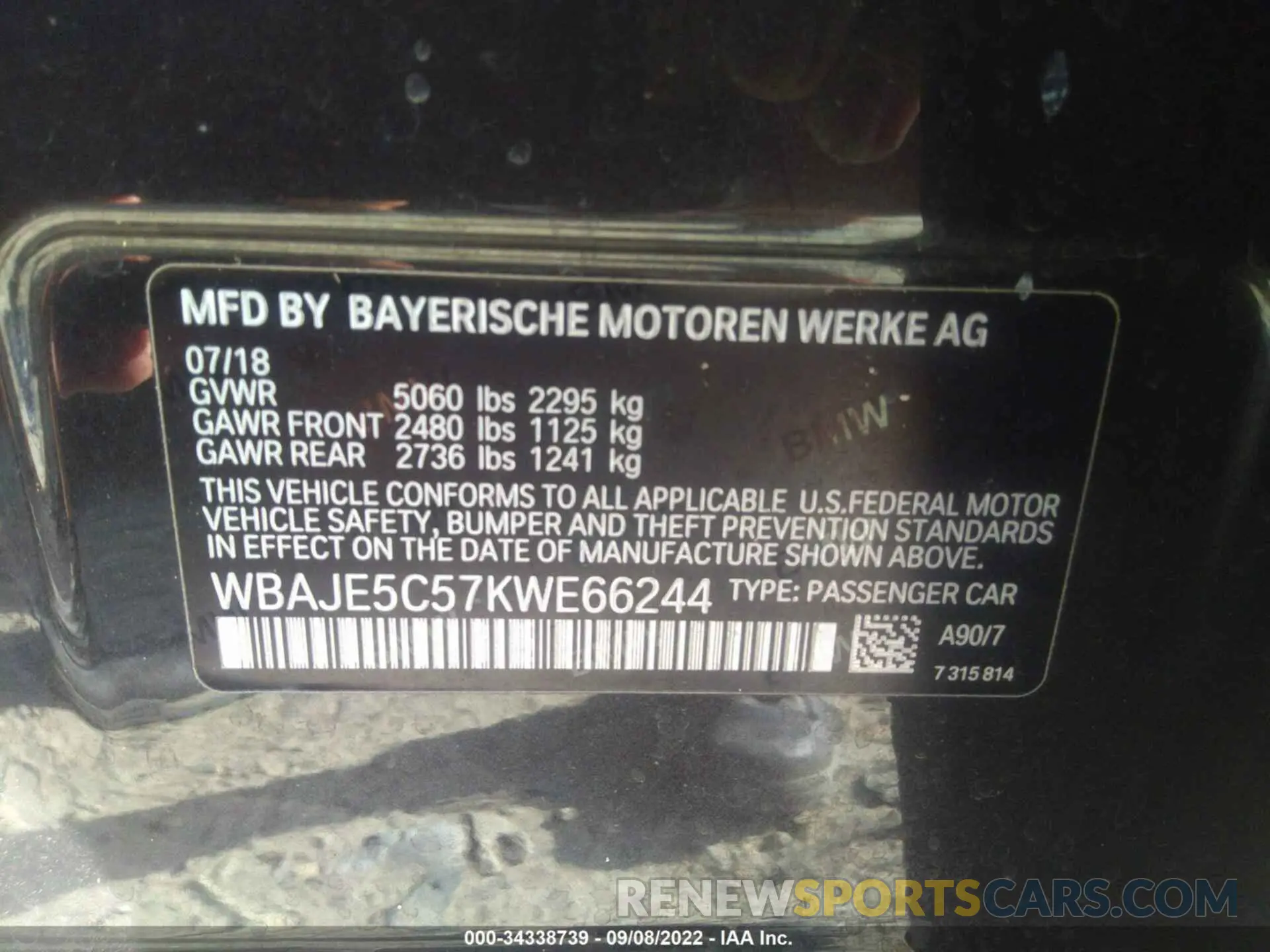 9 Фотография поврежденного автомобиля WBAJE5C57KWE66244 BMW 5 SERIES 2019