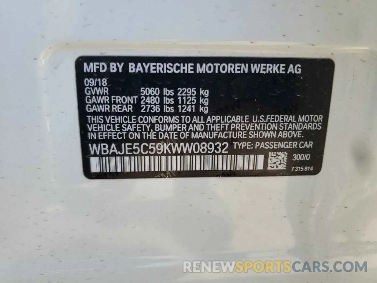14 Фотография поврежденного автомобиля WBAJE5C59KWW08932 BMW 5 SERIES 2019