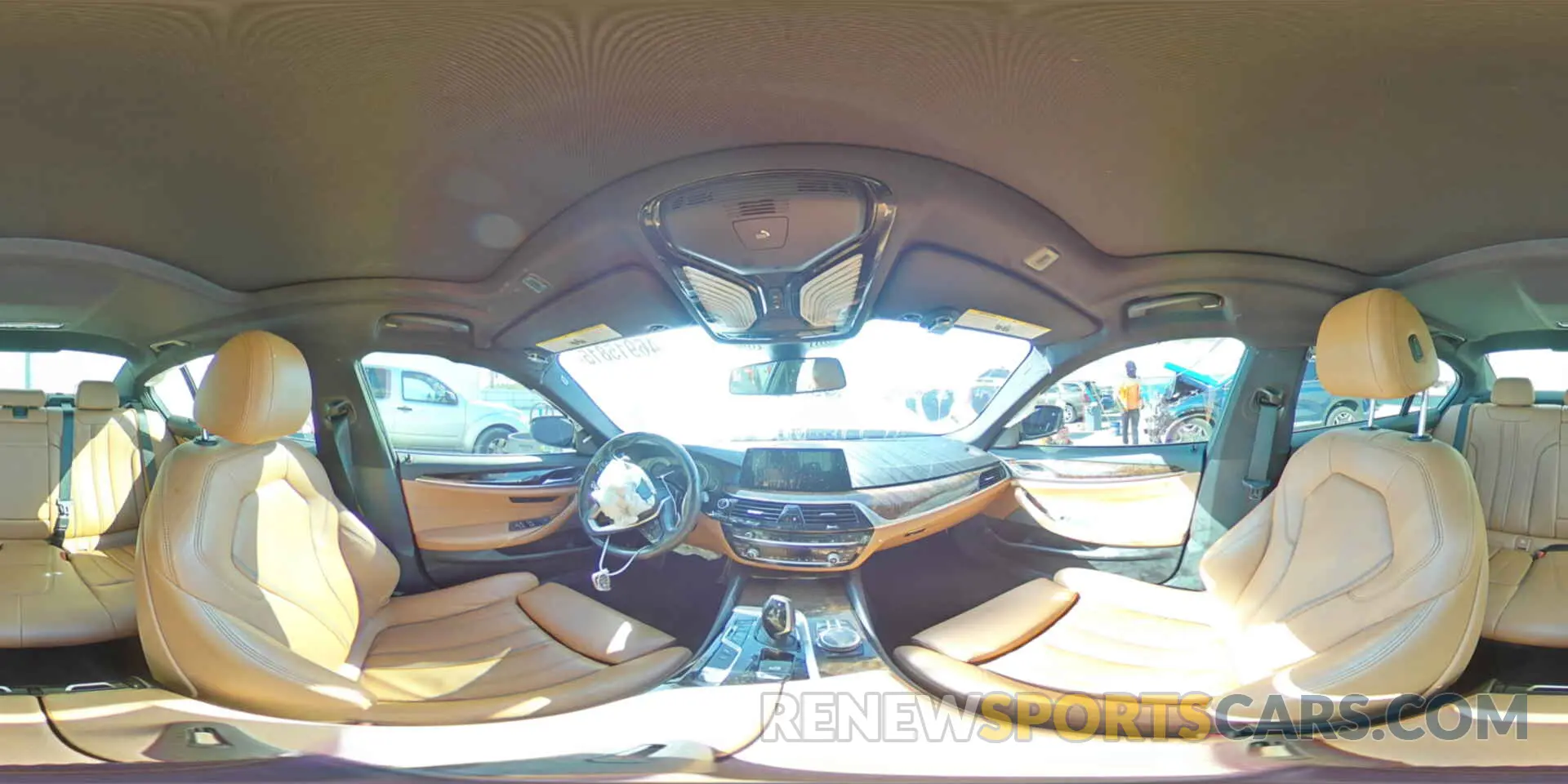 14 Photograph of a damaged car WBAJE5C5XKWE66044 BMW 5 SERIES 2019