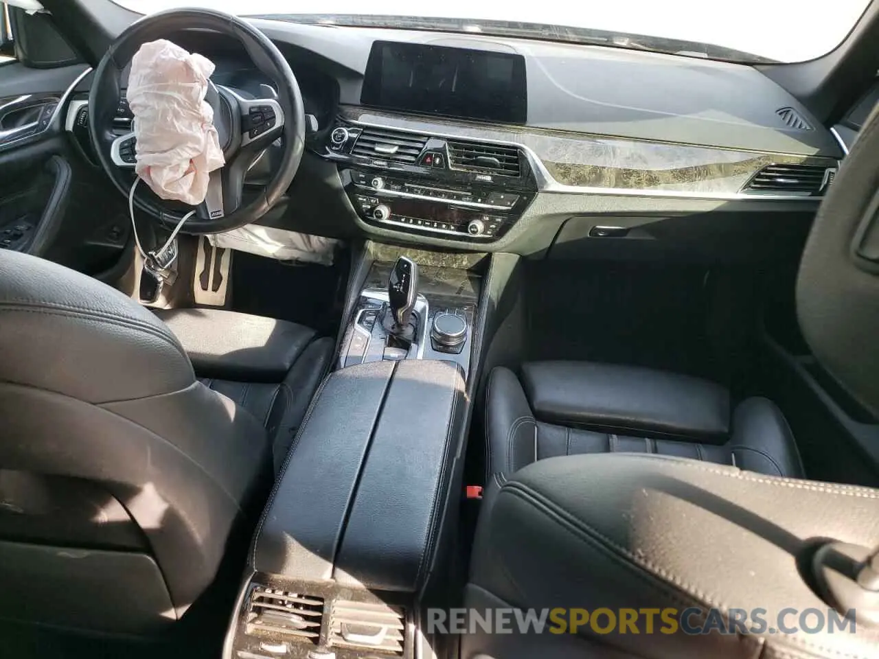8 Photograph of a damaged car WBAJE5C5XKWW01214 BMW 5 SERIES 2019