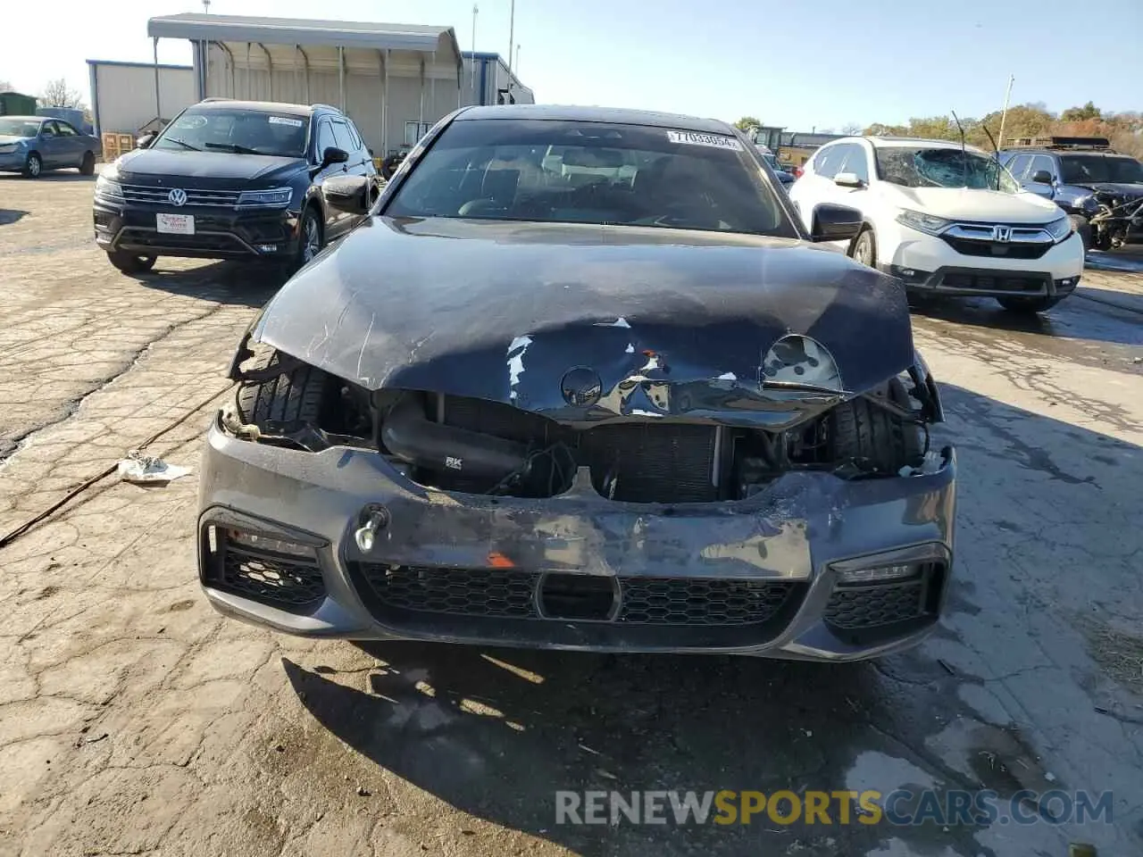 5 Photograph of a damaged car WBAJE5C5XKWW11581 BMW 5 SERIES 2019