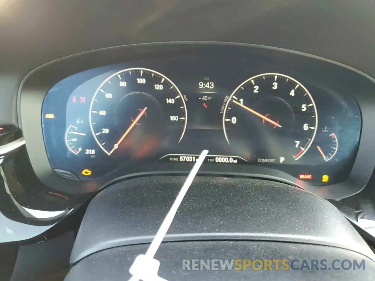 9 Photograph of a damaged car WBAJE5C5XKWW11581 BMW 5 SERIES 2019