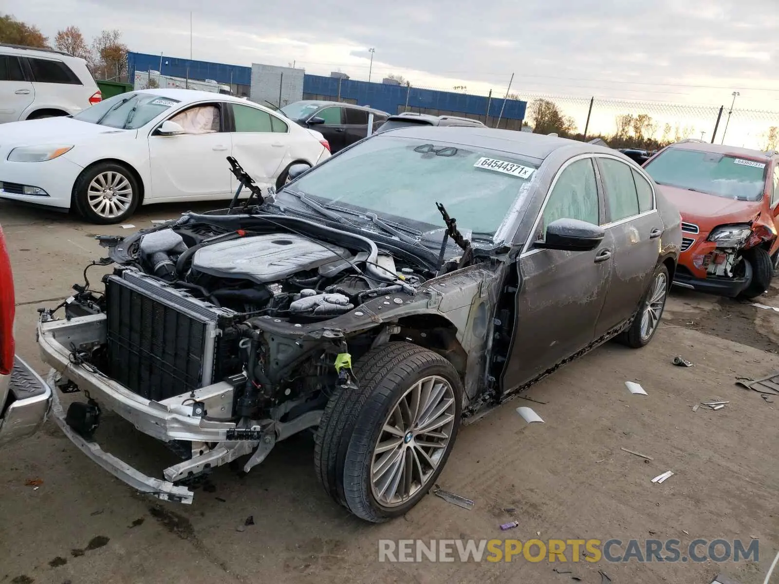 2 Photograph of a damaged car WBAJE7C50KWW04862 BMW 5 SERIES 2019