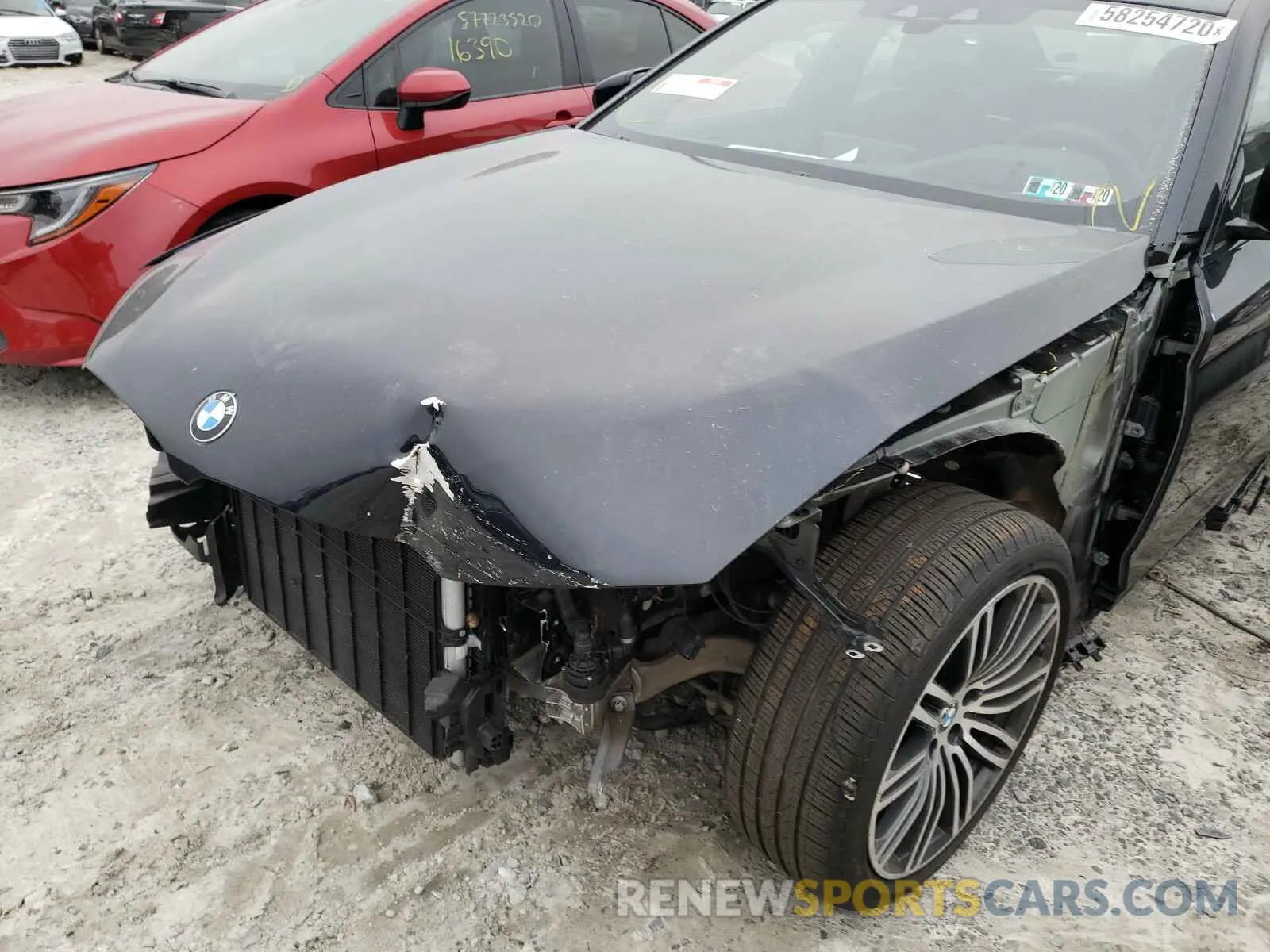 9 Фотография поврежденного автомобиля WBAJE7C50KWW34959 BMW 5 SERIES 2019