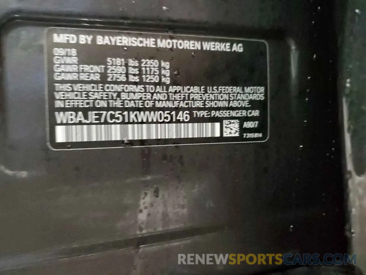 12 Photograph of a damaged car WBAJE7C51KWW05146 BMW 5 SERIES 2019