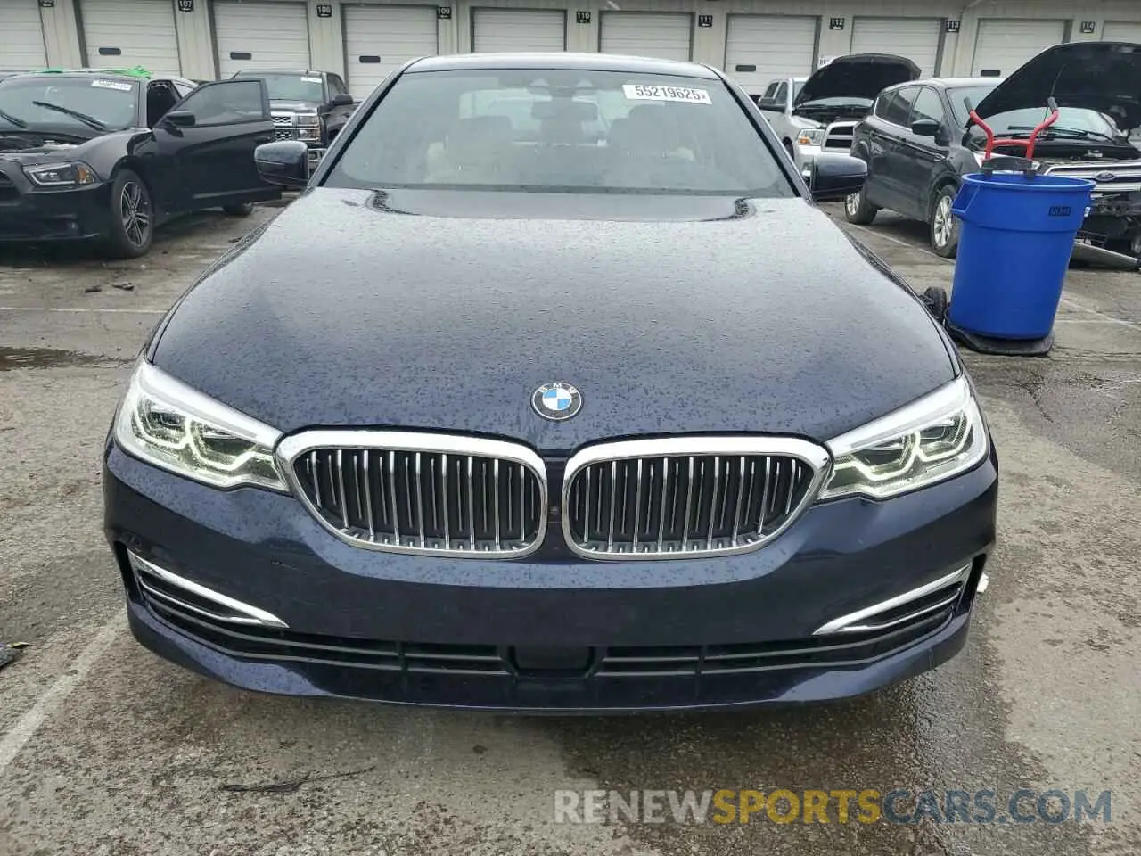 5 Photograph of a damaged car WBAJE7C55KWW20474 BMW 5 SERIES 2019