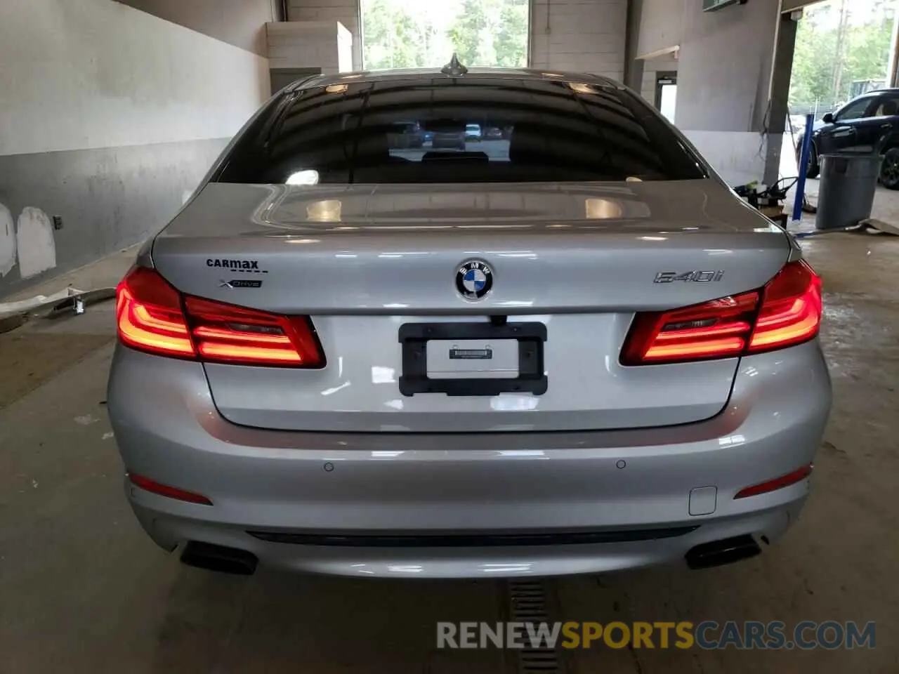 6 Photograph of a damaged car WBAJE7C55KWW45150 BMW 5 SERIES 2019