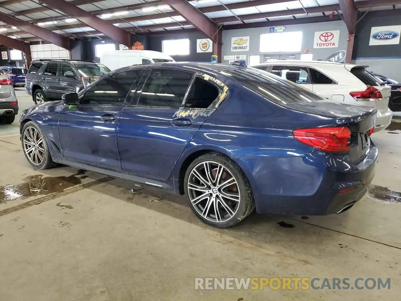 2 Photograph of a damaged car WBAJE7C56KWW18992 BMW 5 SERIES 2019