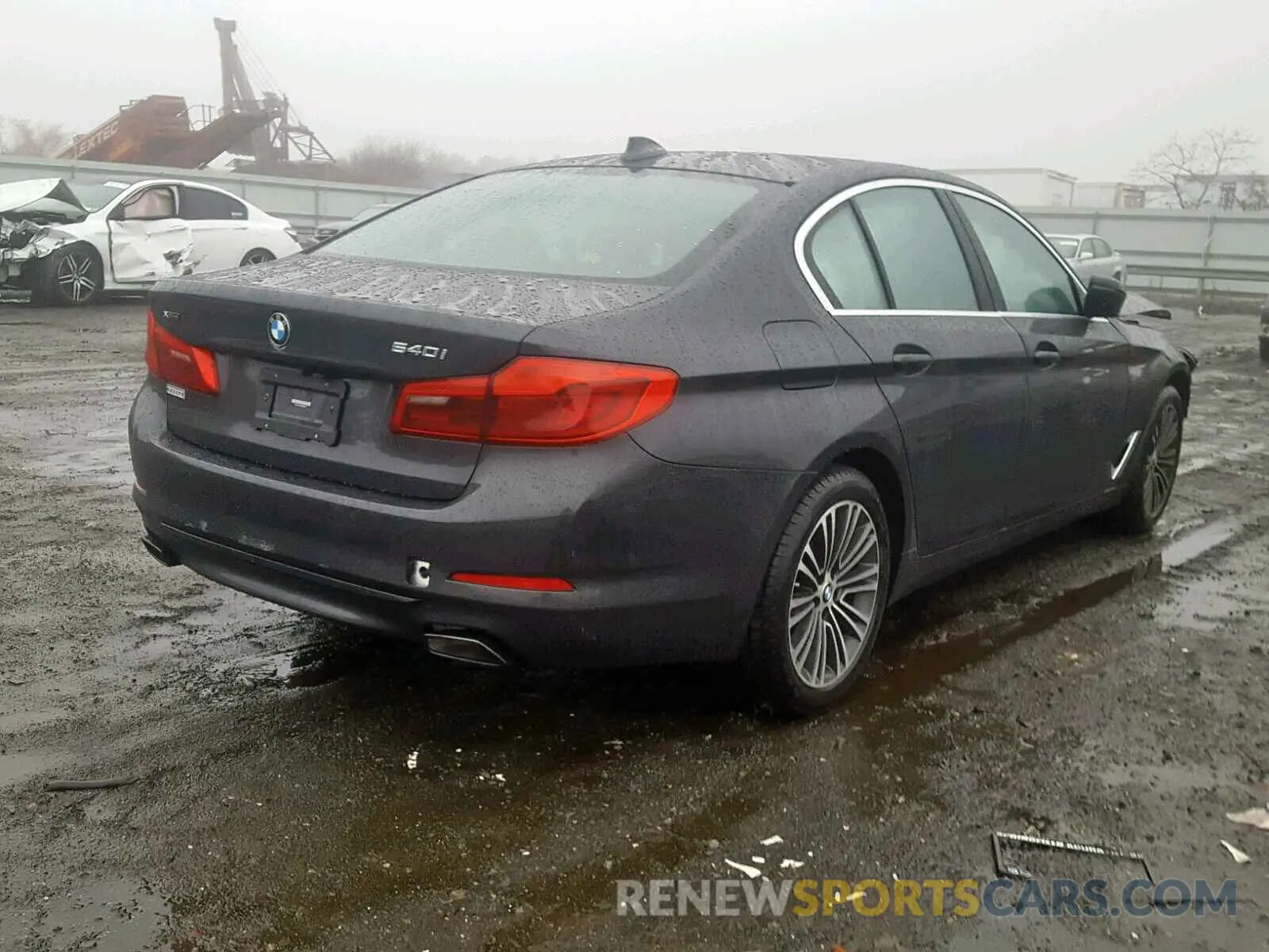 4 Photograph of a damaged car WBAJE7C58KWW00249 BMW 5 SERIES 2019