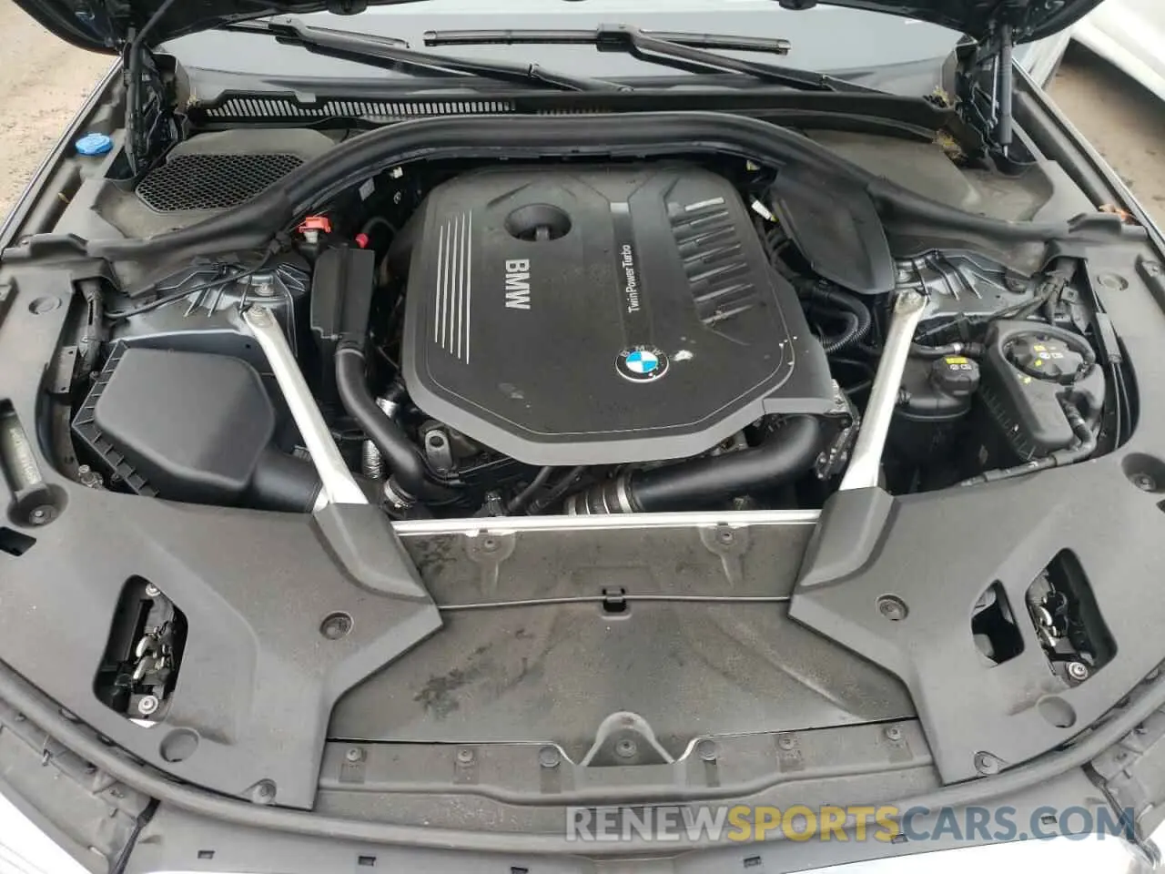 11 Photograph of a damaged car WBAJE7C59KWW10059 BMW 5 SERIES 2019