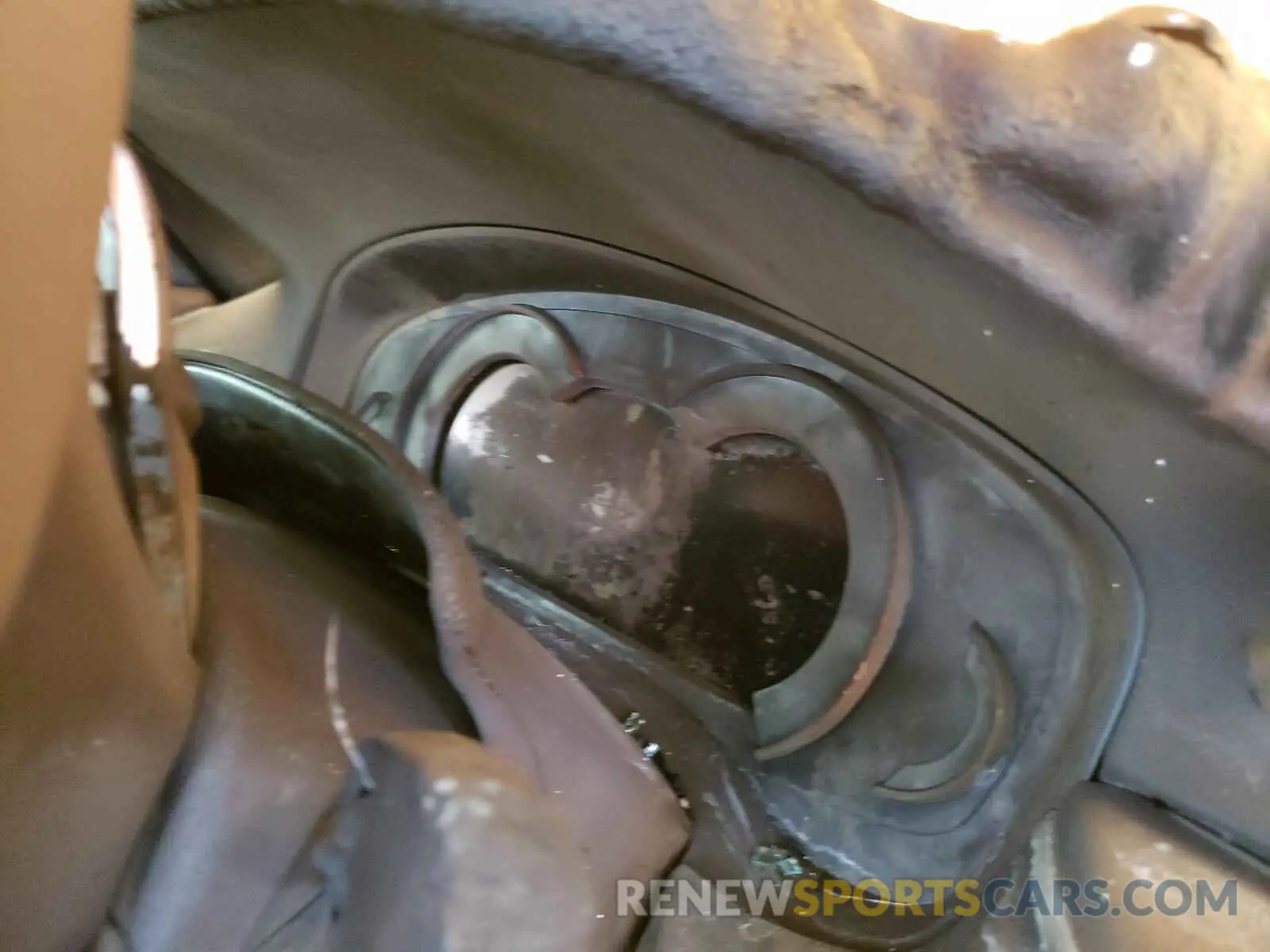 8 Photograph of a damaged car WBAJE7C59KWW19067 BMW 5 SERIES 2019