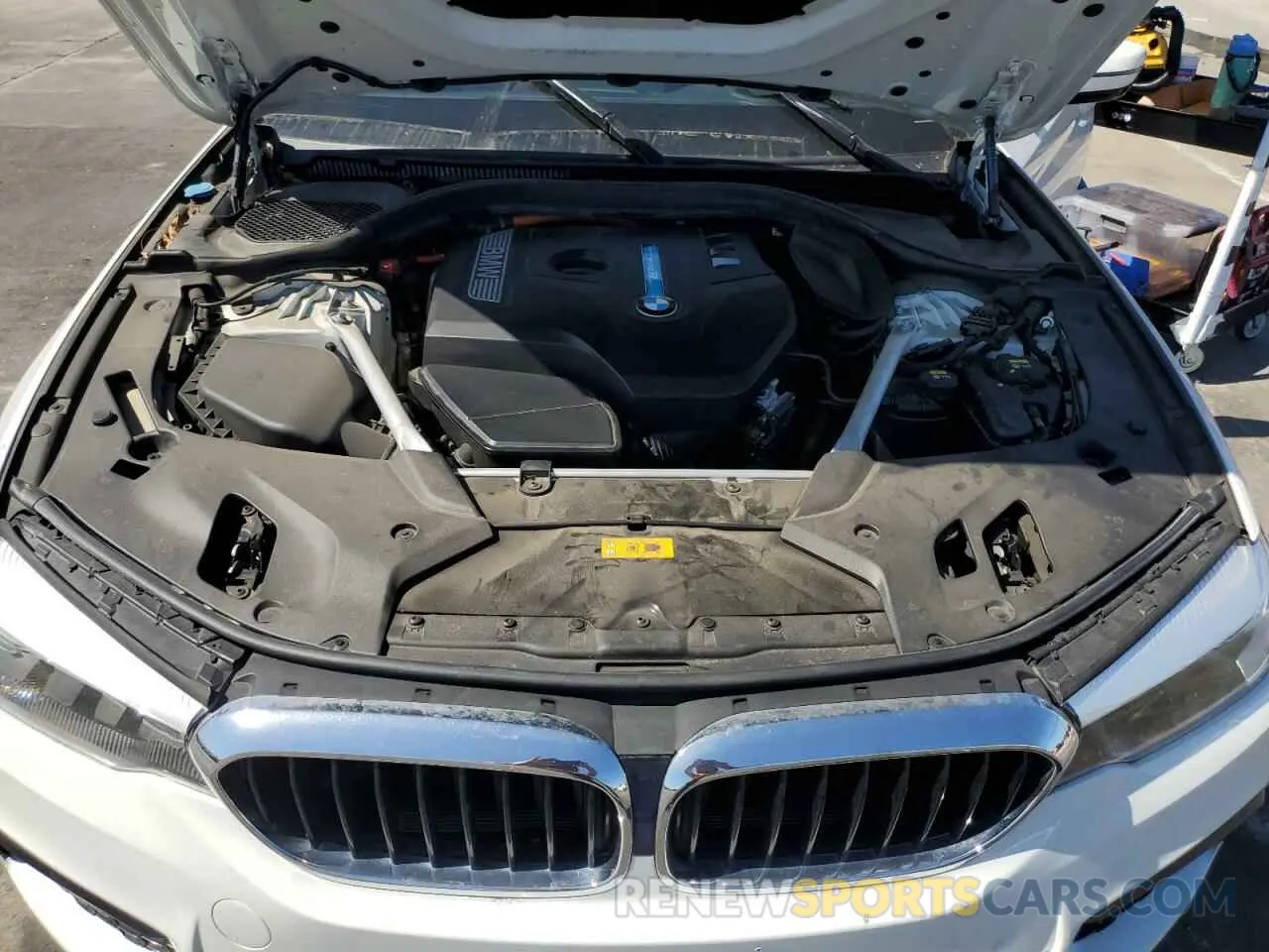 11 Photograph of a damaged car WBAJA9C04LCD22175 BMW 5 SERIES 2020