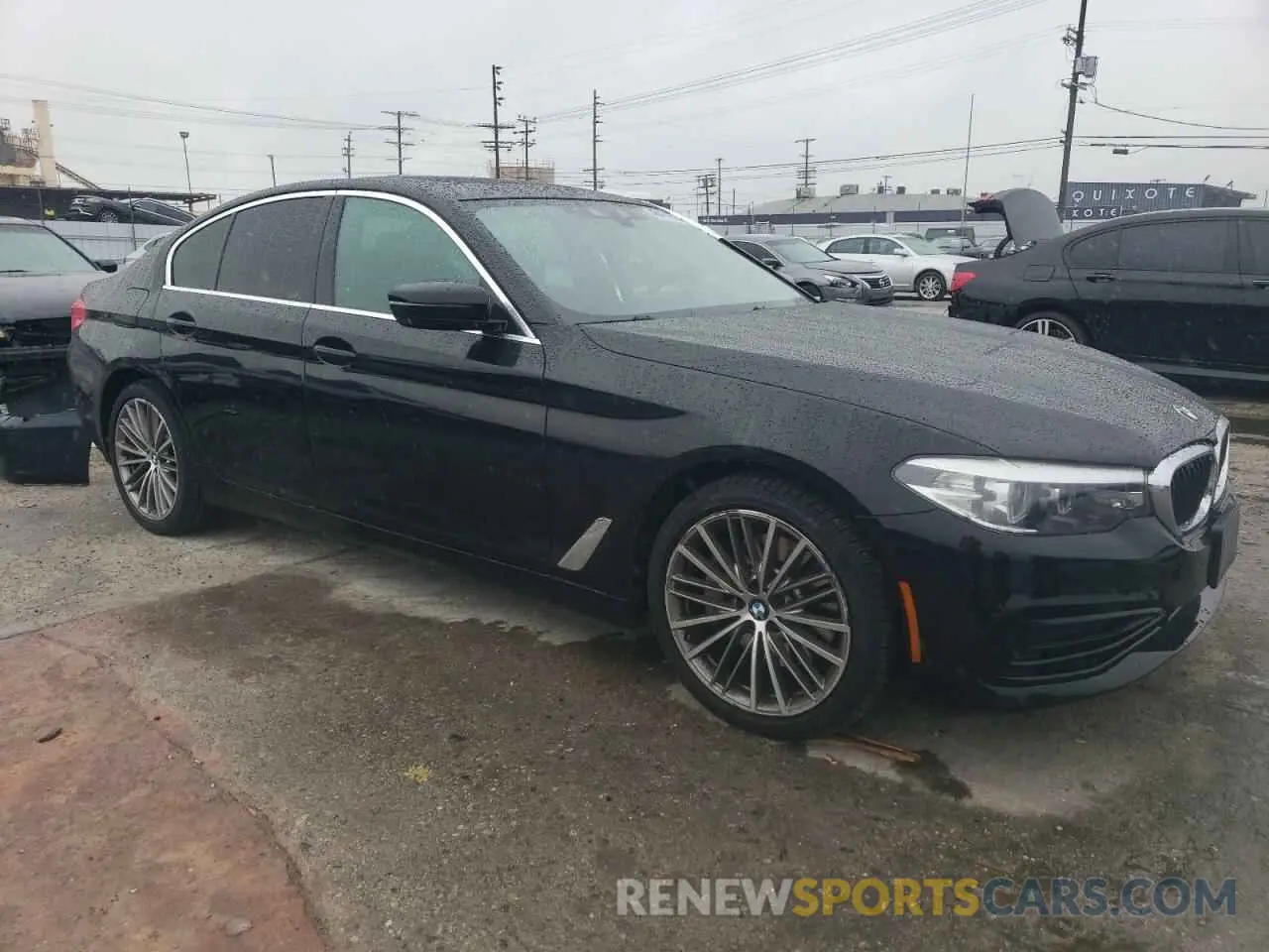 4 Фотография поврежденного автомобиля WBAJR3C01LWW77810 BMW 5 SERIES 2020