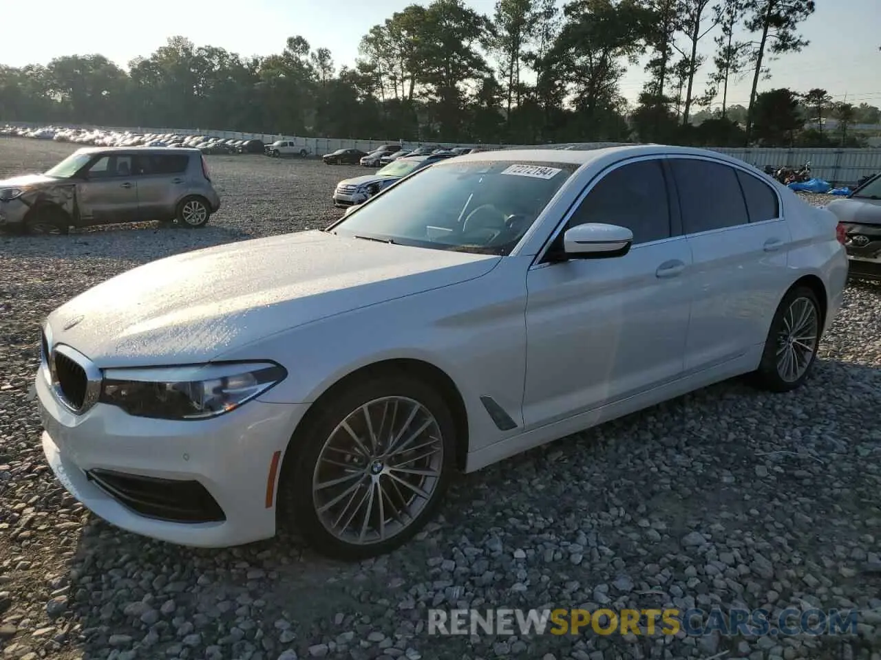 1 Photograph of a damaged car WBAJR3C03LBP95414 BMW 5 SERIES 2020