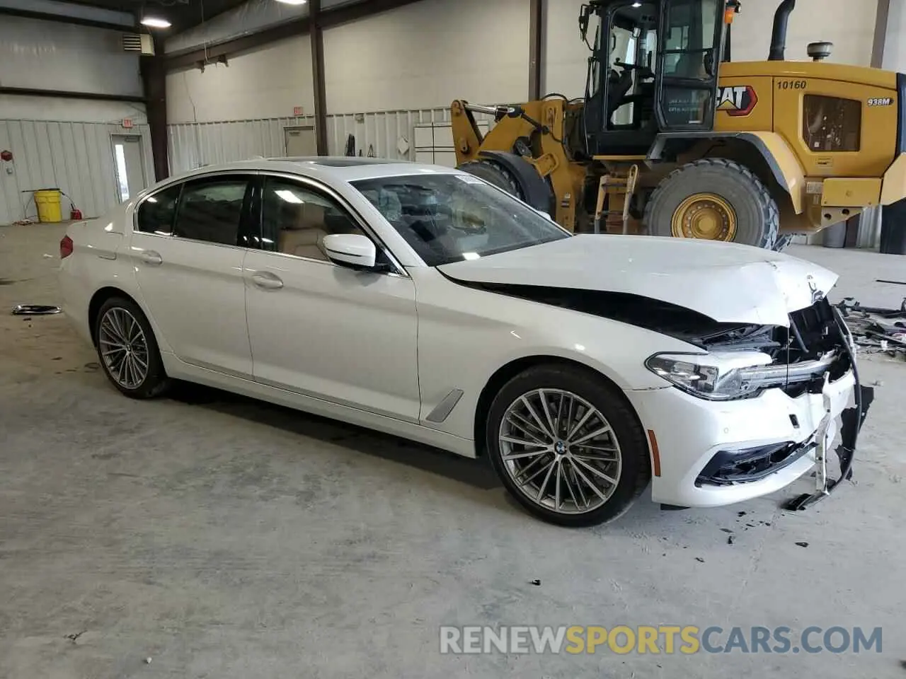 4 Фотография поврежденного автомобиля WBAJR3C05LWW69628 BMW 5 SERIES 2020