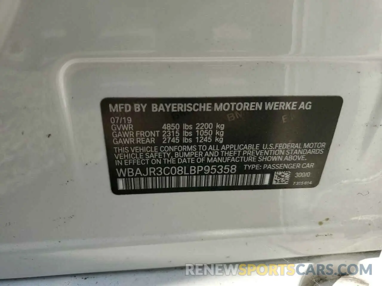 12 Фотография поврежденного автомобиля WBAJR3C08LBP95358 BMW 5 SERIES 2020